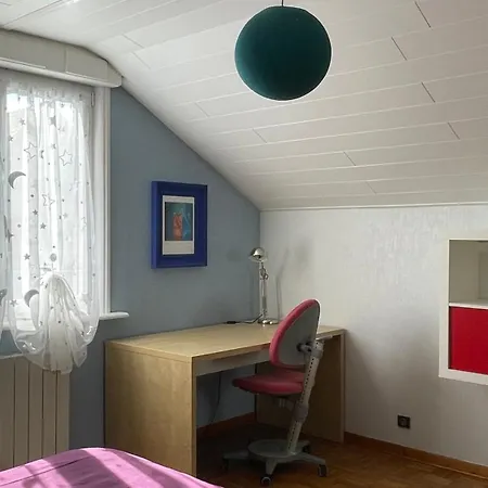 Apartment Entier, Calme, Confortable Et Spacieux *